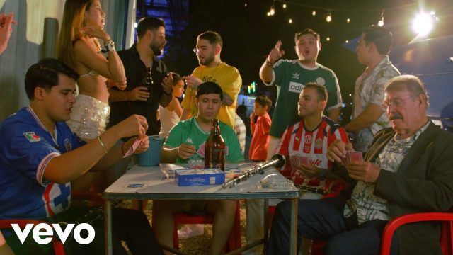 La Arrolladora Banda El Limón — Morena